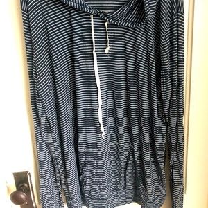 Brandy Melville pullover